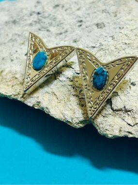 Vintage Silver Tone Faux Turquoise Collar Tips
